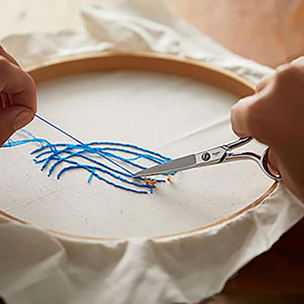 Scissors, 4′′ Embroidery w/ Leather Sheath by Gingher