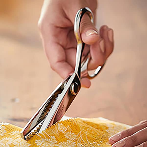 Pinking Shears, 7.5′′ by Gingher