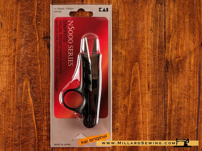 Scissors, 5′′ Thread Snips by Kai