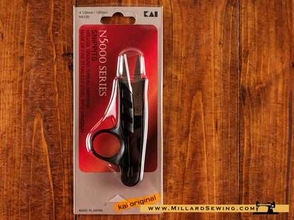 Scissors, 5′′ Thread Snips by Kai