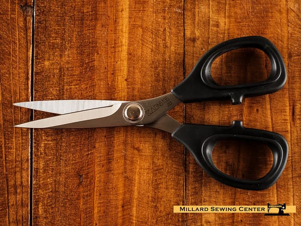Scissors, 5 1/2′′ Embroidery Scissors by Kai
