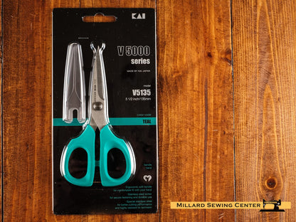 Scissors, 5 1/2′′ Embroidery Scissors by Kai
