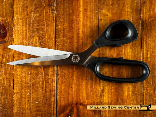 Scissors, 10′′ by Kai