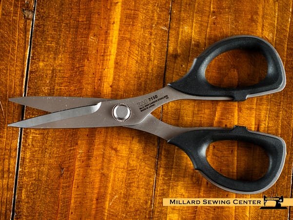 Scissors, 6′′ Professional by Kai