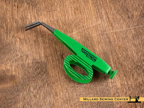 Sidehopper Jump Stitch Scissors by Tool Tron