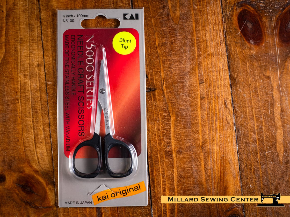 Scissors, 4′′ Needlecraft Scissors with Blunt Tip by Kai